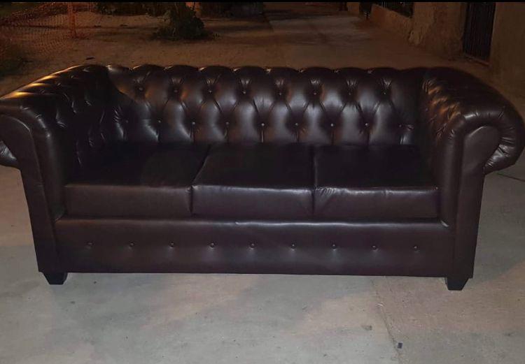 Sofá Capitoné 3 Cuerpos en PU - Imagen 2