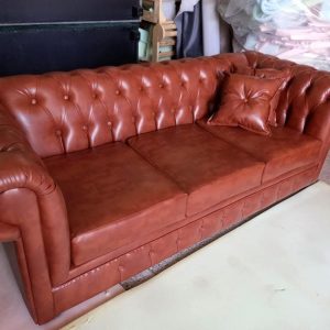 Sofá Capitoné 3 Cuerpos en PU