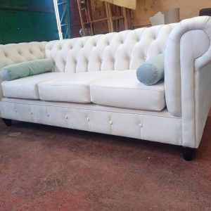 Sofá Capitoné 3 cuerpos