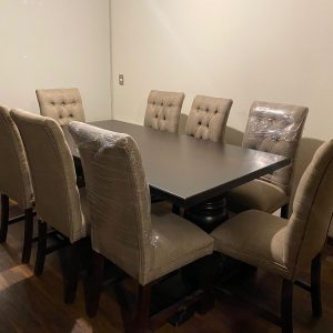 Comedor  8 Sillas Capitone